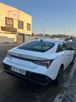 هیوندای ئەلەنترا